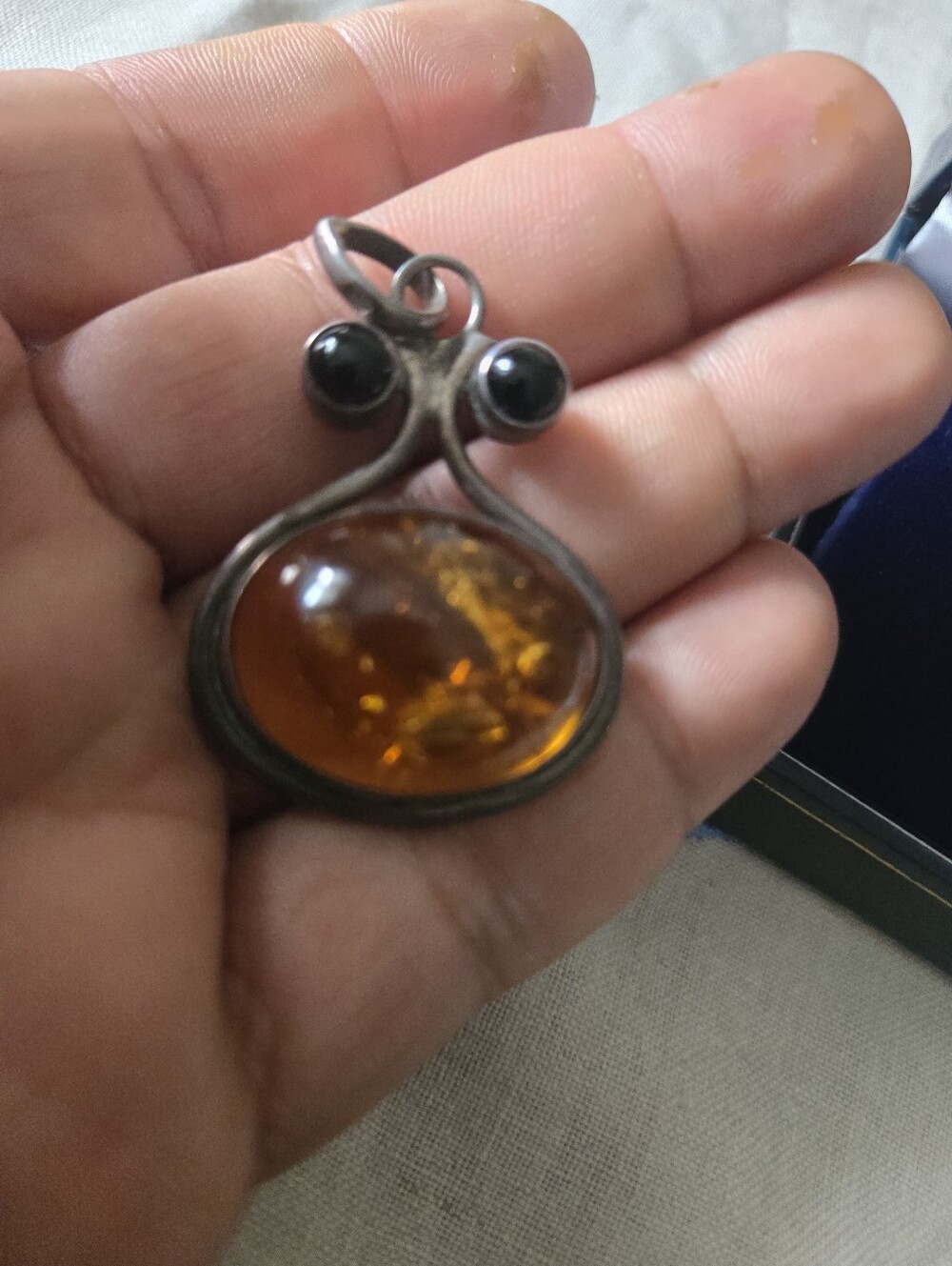 Vintage Amber and Sterling Silver 925 Pendant Necklace - Women Jewelry
